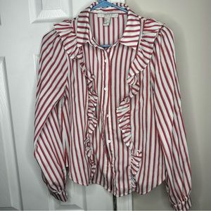 RUFFLE BUTTON UP SHIRT